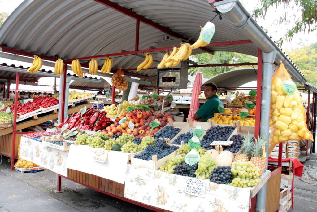 am Markt gibt es leckeres Obst