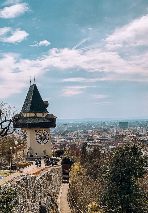 uhrturm-graz-ausblick